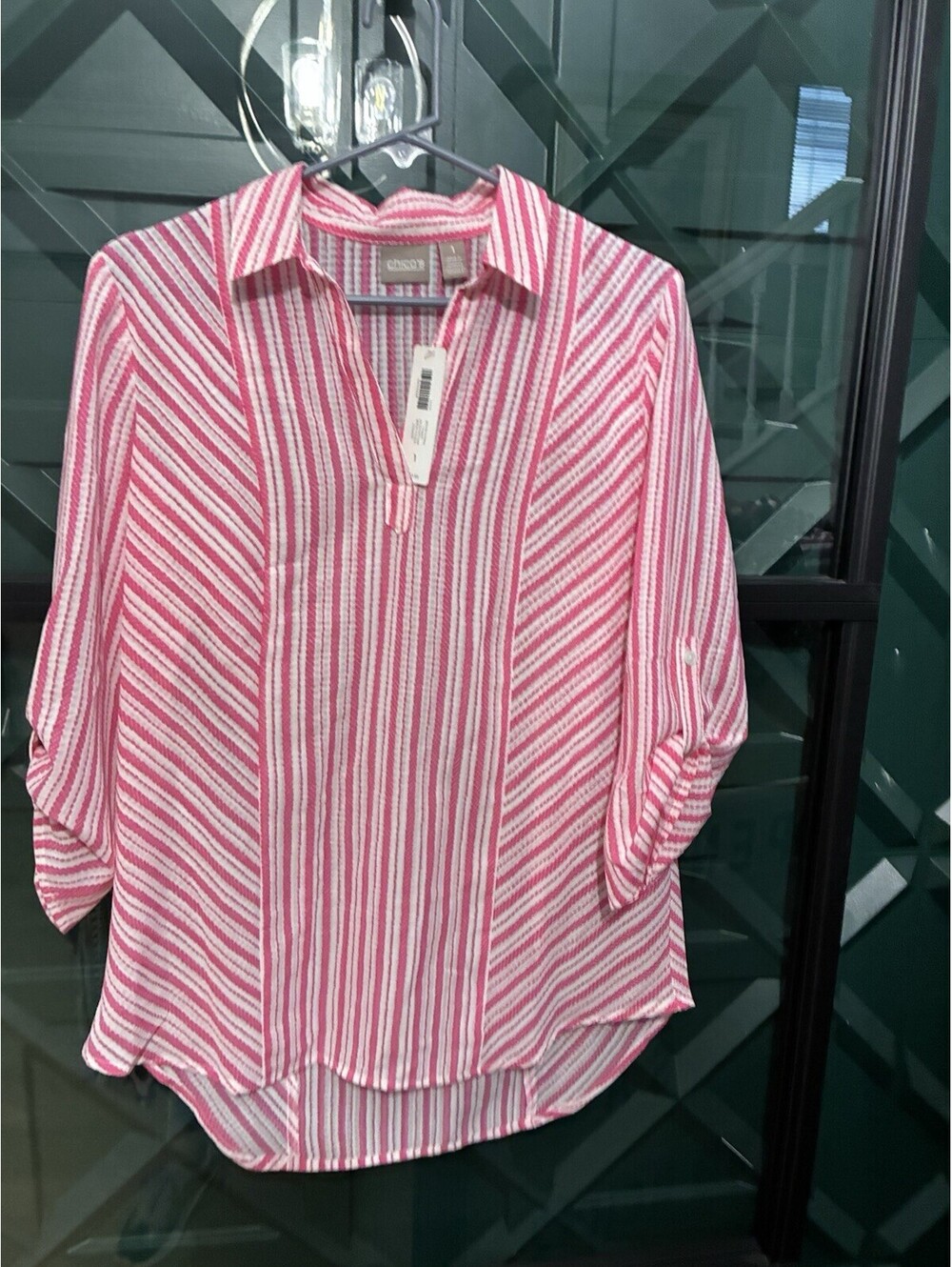 NWT Chico’s Pink White Split Neck Roll Sleeve Blouse Size 1